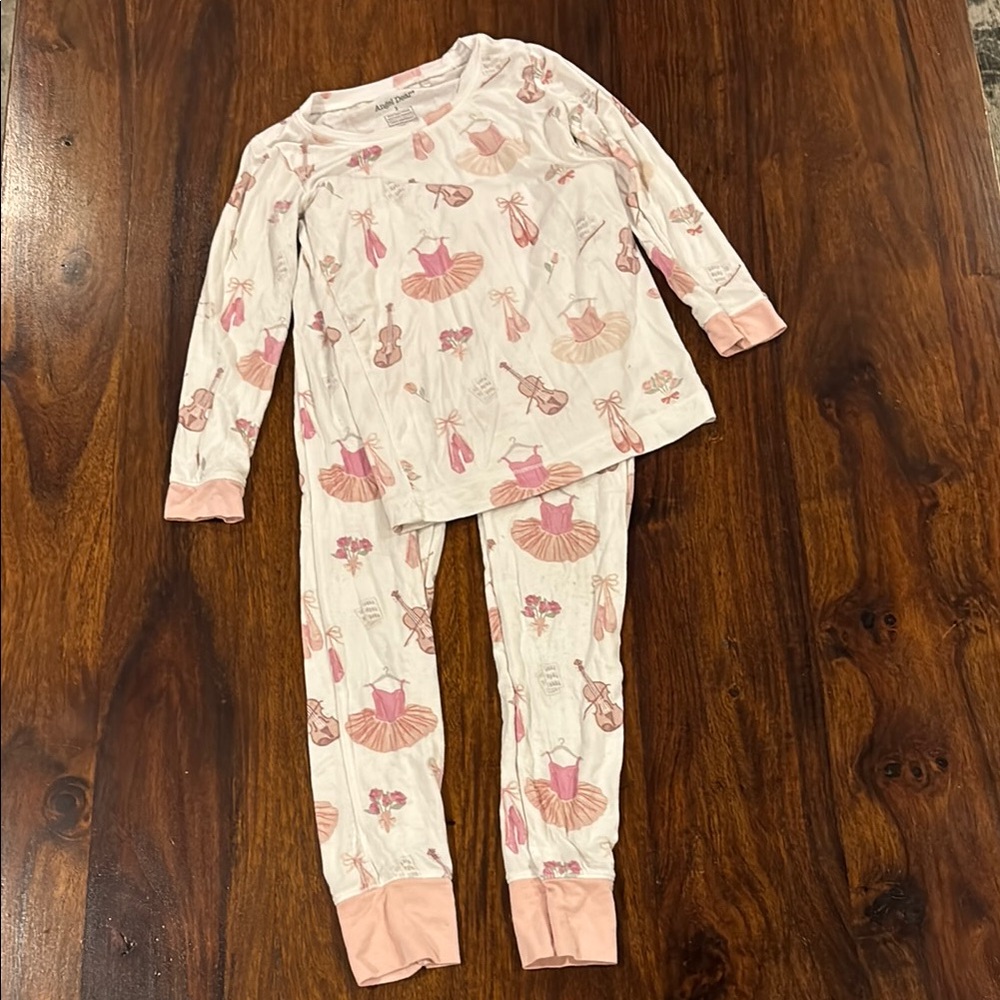 Angel Dear Size 5 Kids Pajamas with Ballet Print - Pink